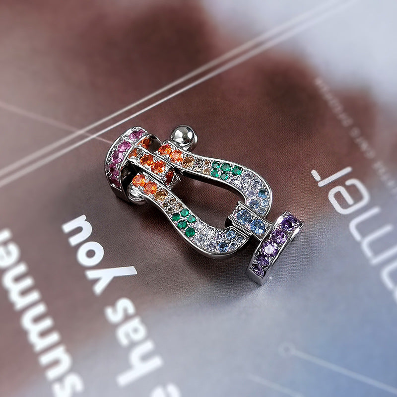 ¡®Aura Jewels¡¯FORCE LARGE HORSESHOE CLASP METAL BRACELET