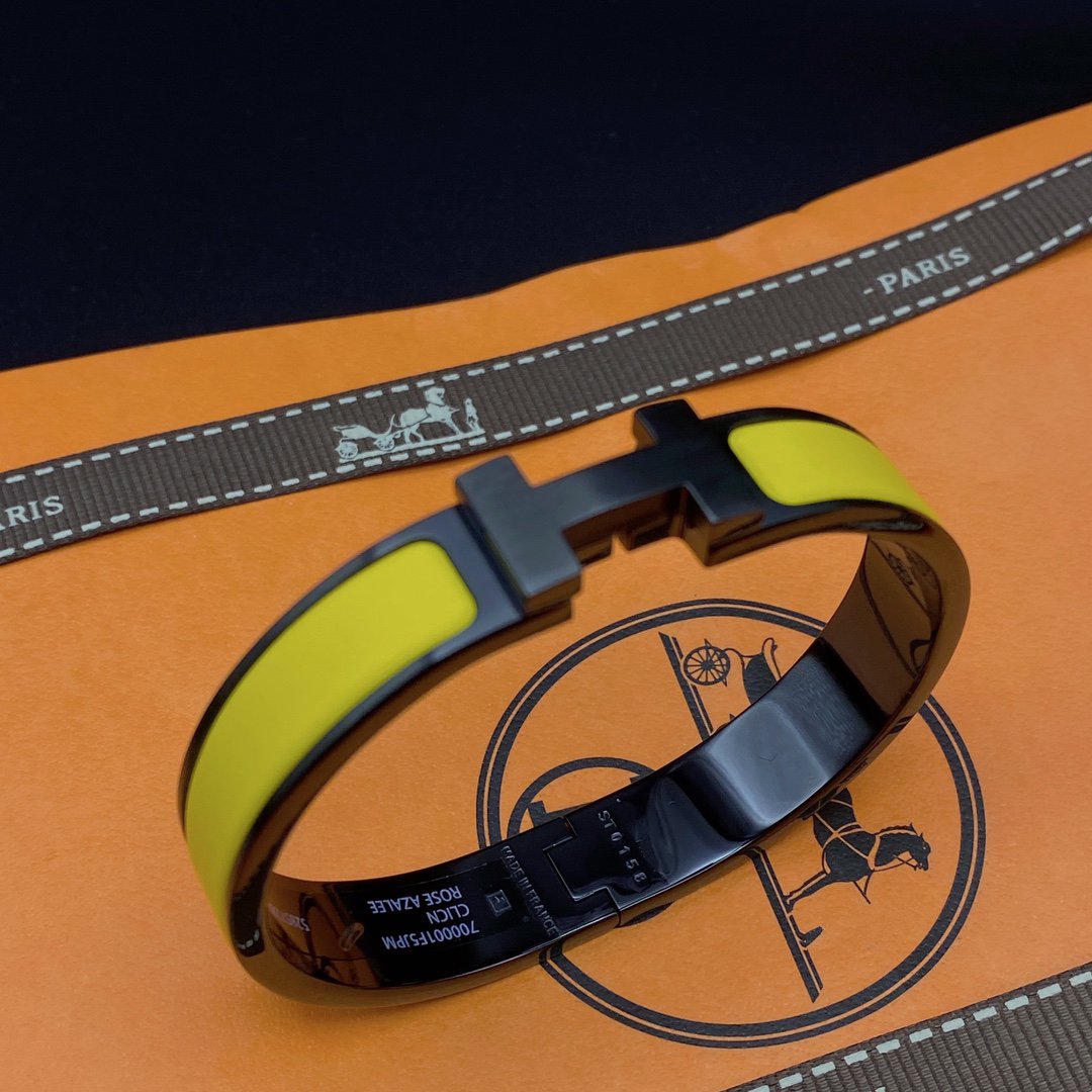 ¡®Aura Jewels¡¯CLIC HM SO BLACK YELLOW BRACELET