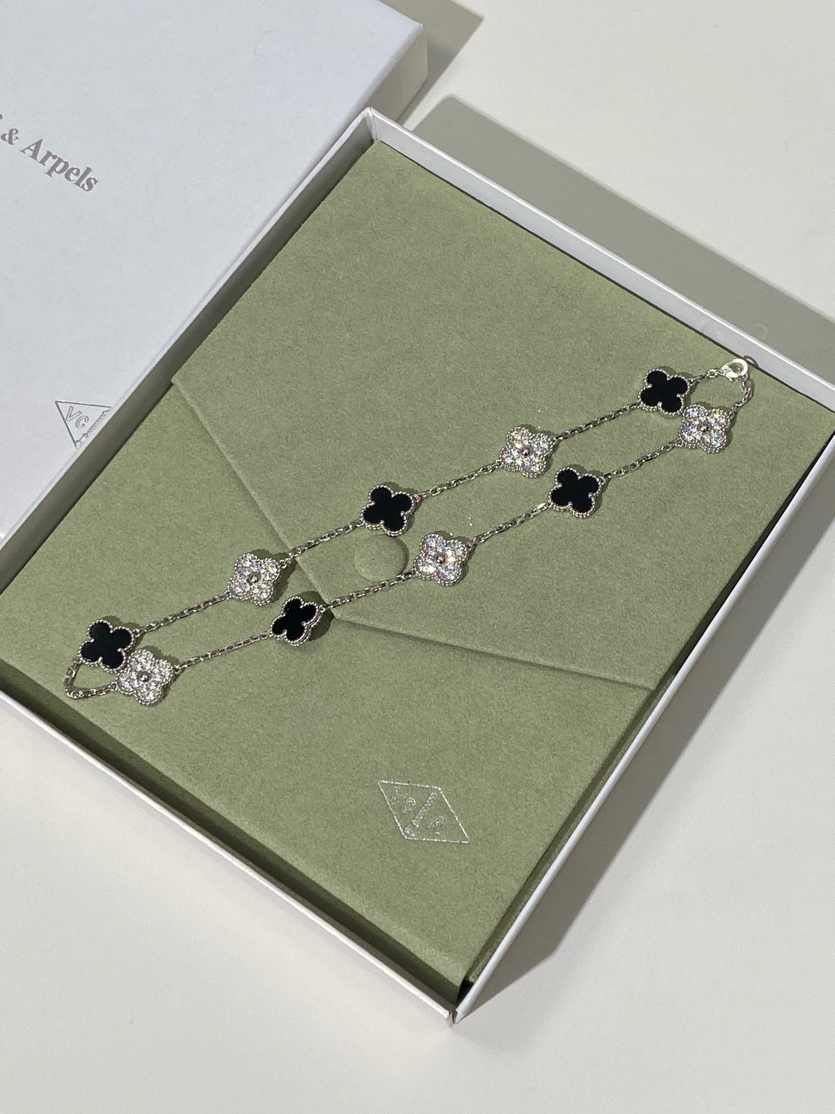 [Aura Jewels] Four-Leaf Clover Ten Elements Panda Diamond Silver Necklace