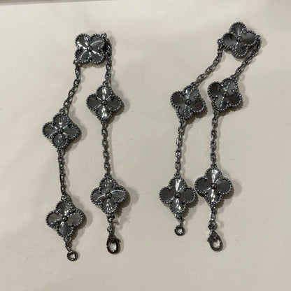 [Aura Jewels]New CLOVER 5 MOTIF BLACK BRACELET
