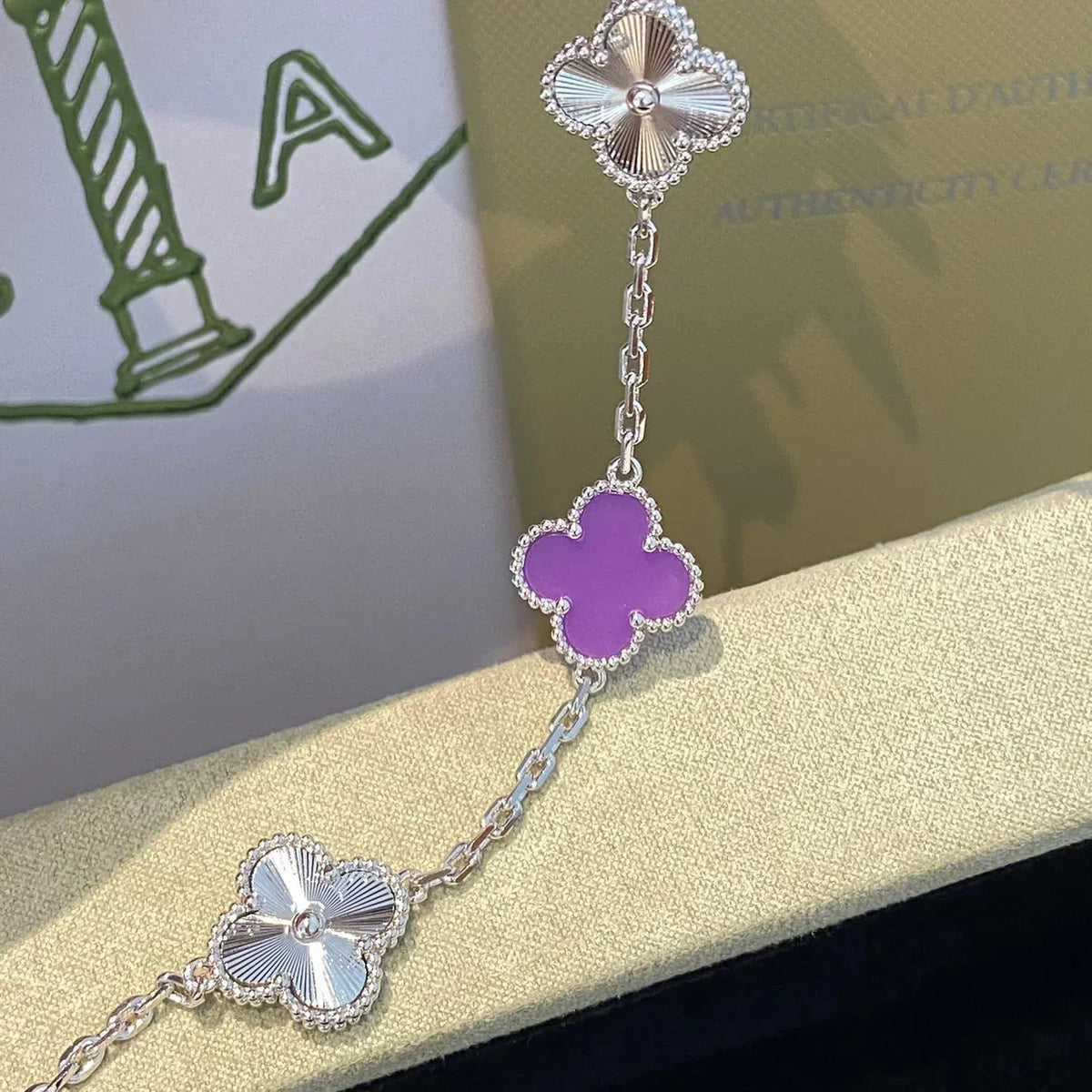 [Aura Jewels]New  CLOVER 5 MOTIF VIOLET BRACELET COLLECTION