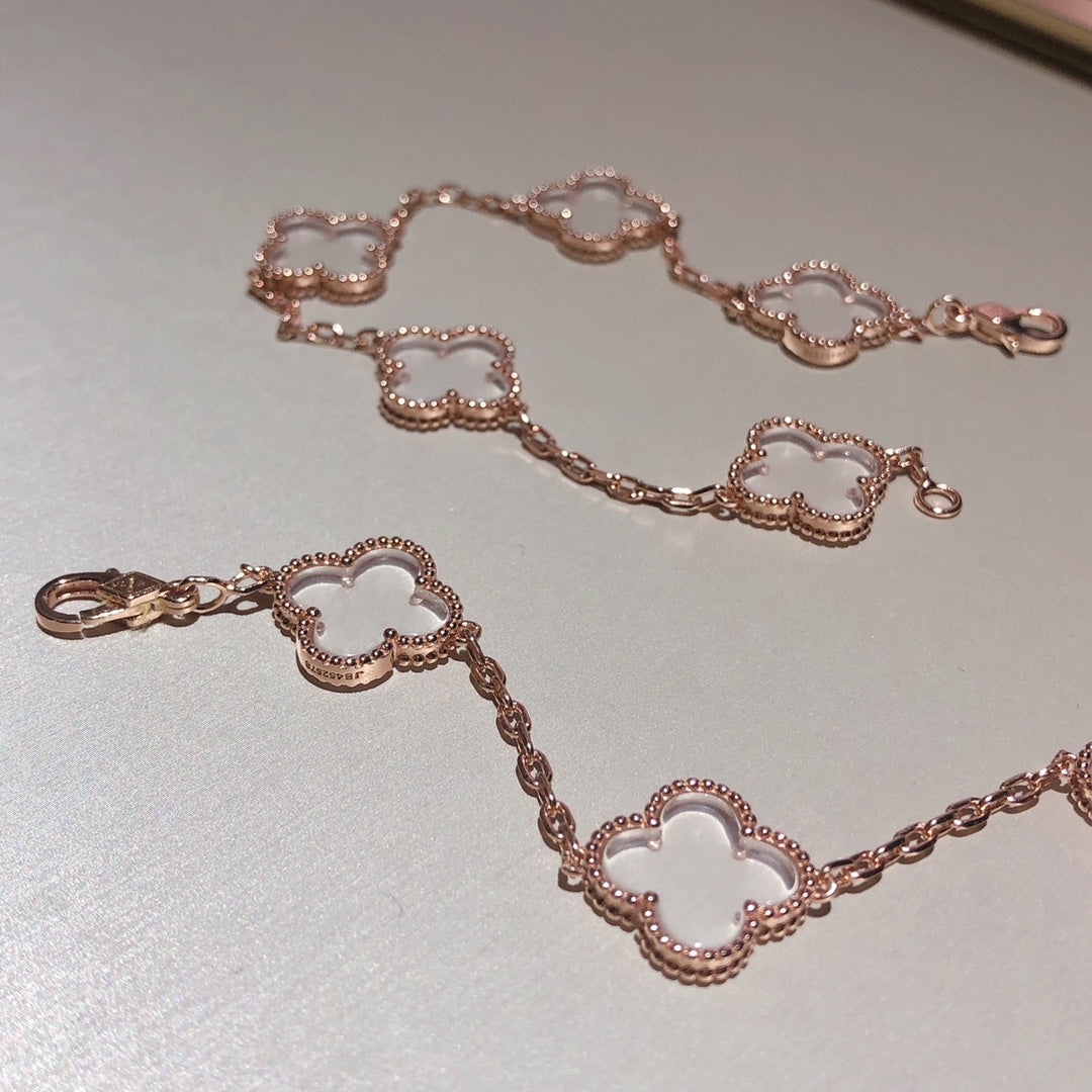 [Aura Jewels]New CLOVER 5 MOTIF ROCK CRYSTAL BRACELET