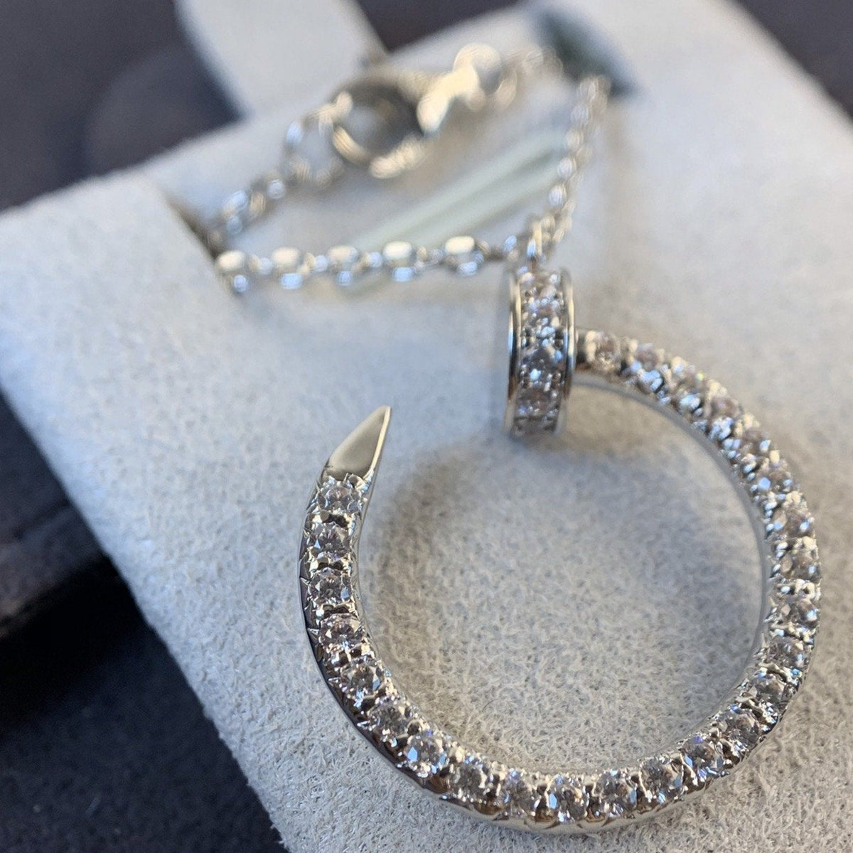¡®Aura Jewels¡¯JUSTE NECKLACE SILVER DIAMONDS
