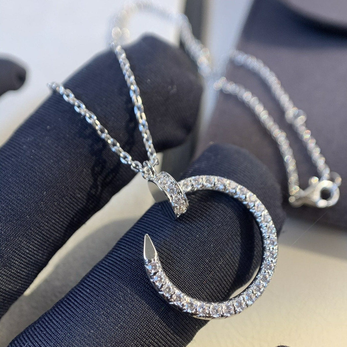 ¡®Aura Jewels¡¯JUSTE NECKLACE SILVER DIAMONDS