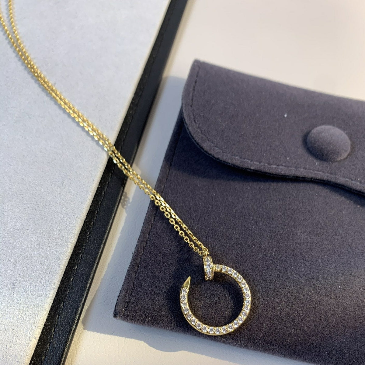 ¡®Aura Jewels¡¯JUSTE NECKLACE GOLD DIAMONDS