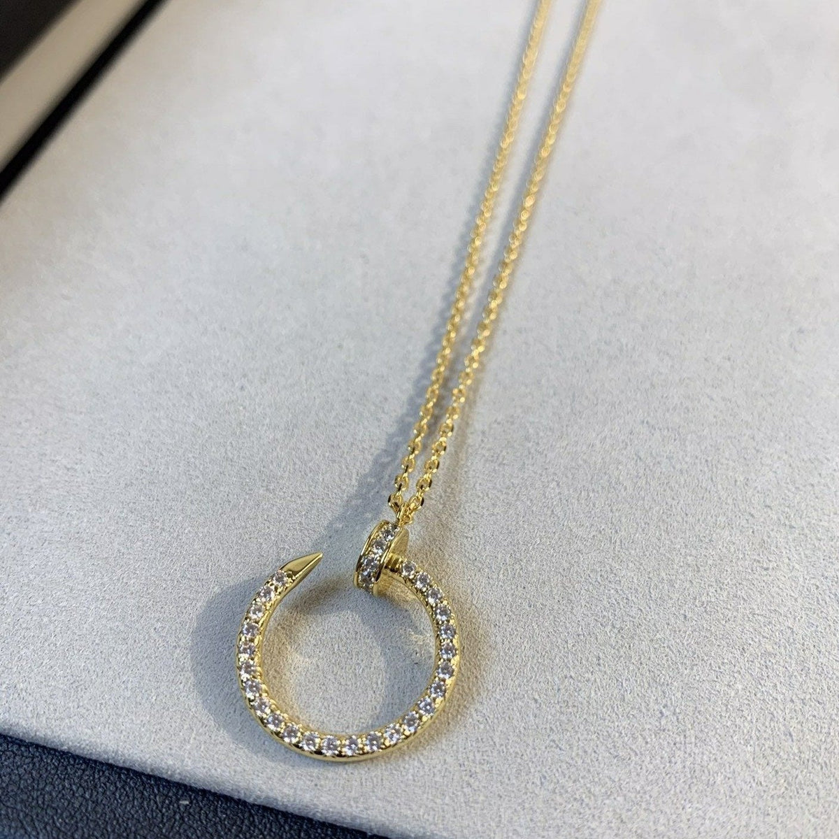 ¡®Aura Jewels¡¯JUSTE NECKLACE GOLD DIAMONDS
