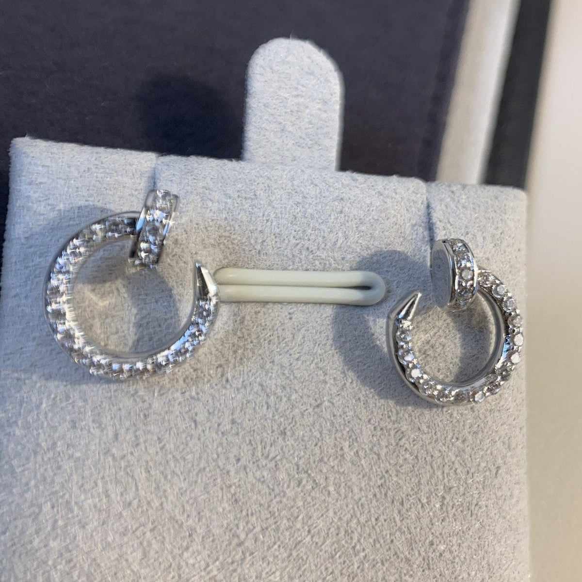 ¡®Aura Jewels¡¯JUSTE EARRINGS SILVER DIAMONDS
