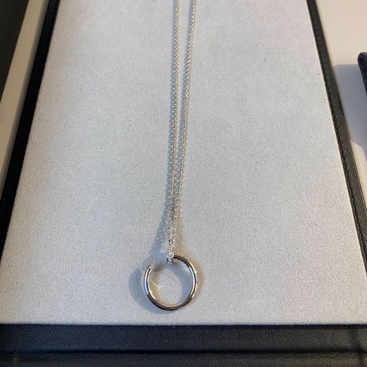 ¡®Aura Jewels¡¯JUSTE NECKLACE SILVER