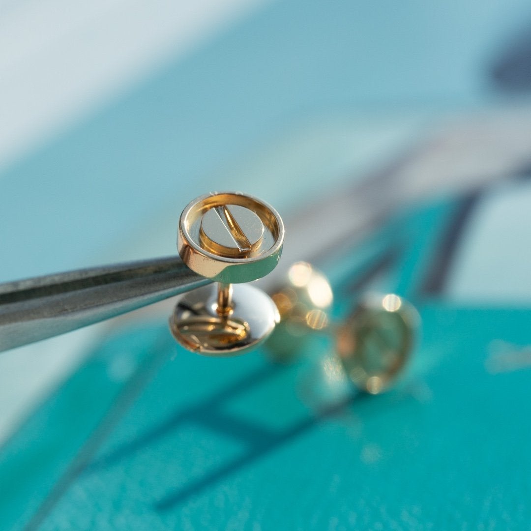 ¡®Aura Jewels¡¯LOVE EARRINGS PINK GOLD 10MM