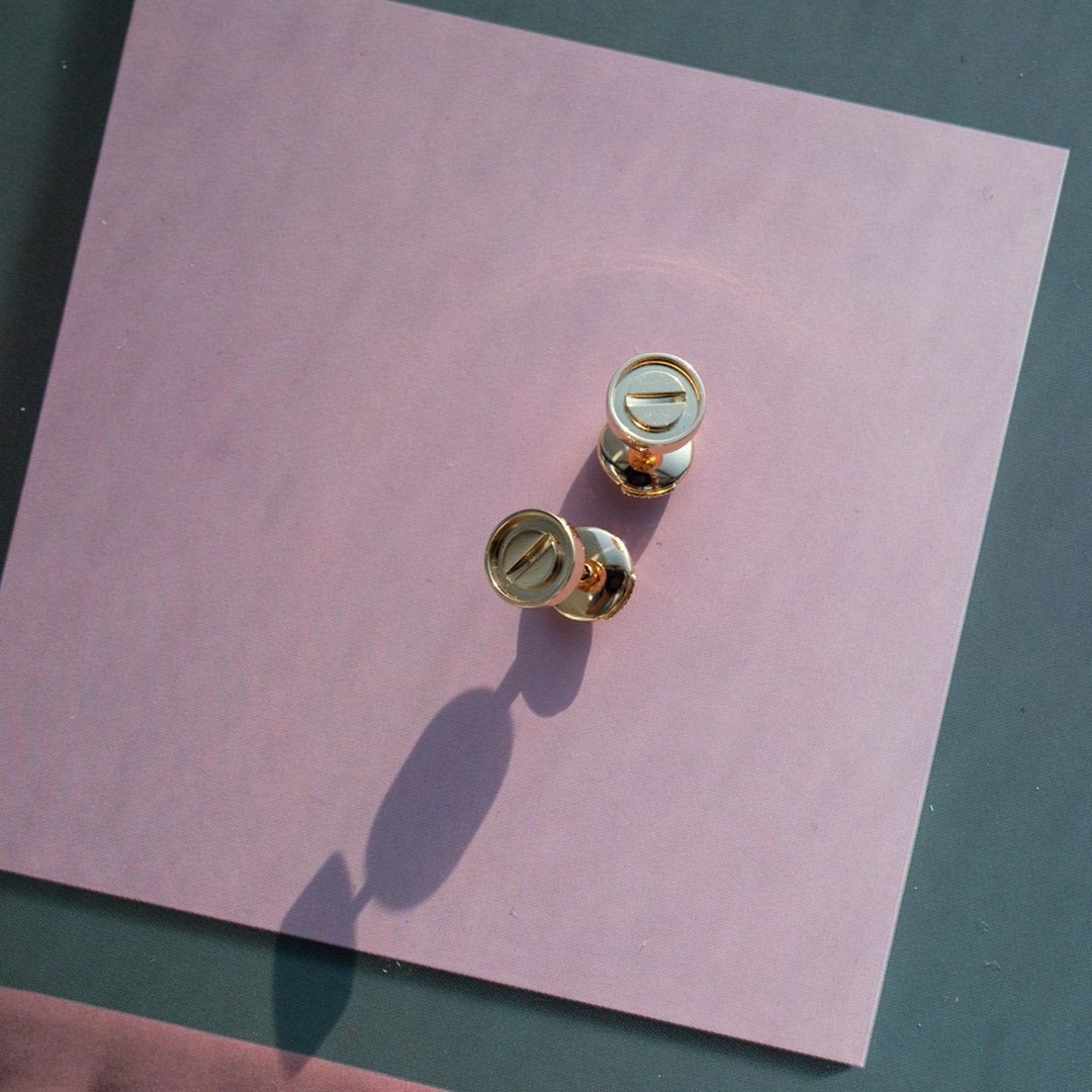 ¡®Aura Jewels¡¯LOVE EARRINGS PINK GOLD 10MM