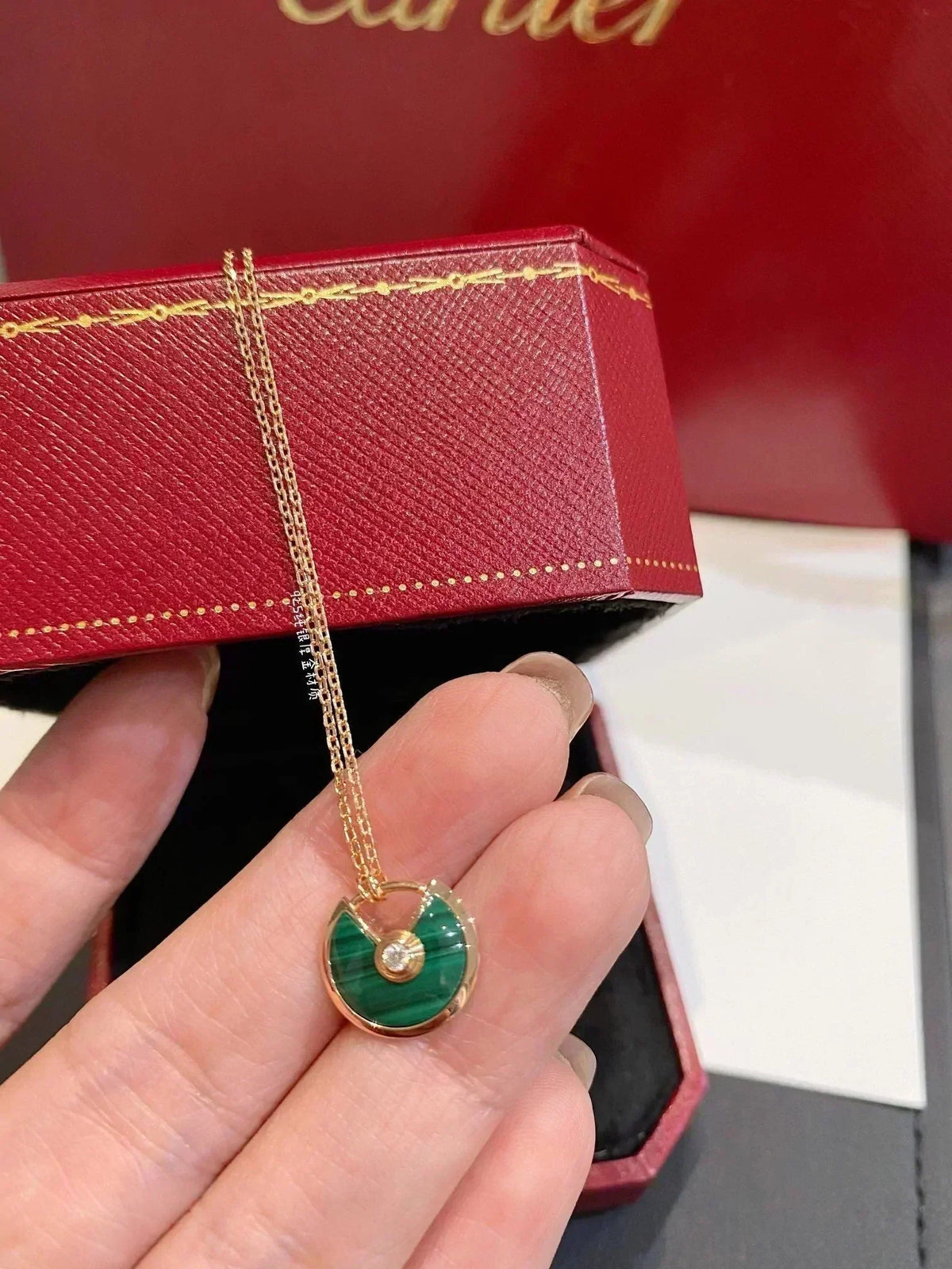 ¡®Aura Jewels¡¯AMULETTE ROSE GOLD MALACHITE NECKLACE