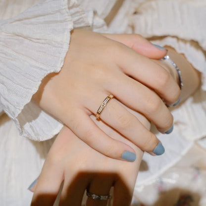 ¡®Aura Jewels¡¯LOVE RING 2.65MM DIAMOND