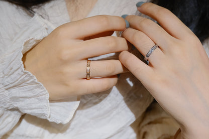 ¡®Aura Jewels¡¯LOVE RING 2.65MM DIAMOND