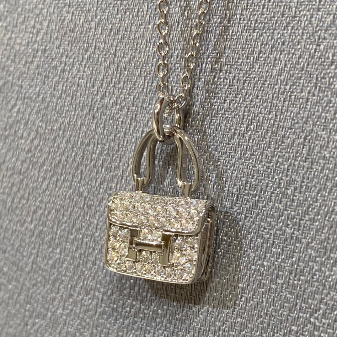 ¡®Aura Jewels¡¯CONSTANCE PEDANT DIAMOND NECKLACE