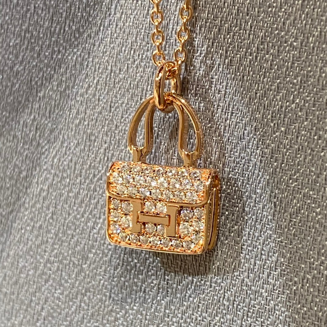 ¡®Aura Jewels¡¯CONSTANCE PEDANT DIAMOND NECKLACE