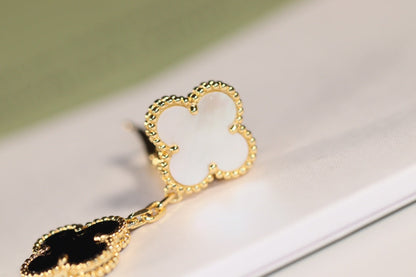 ¡®Aura Jewels¡¯CLOVER EARRINGS GOLD ONYX MOP 3 MOTIF