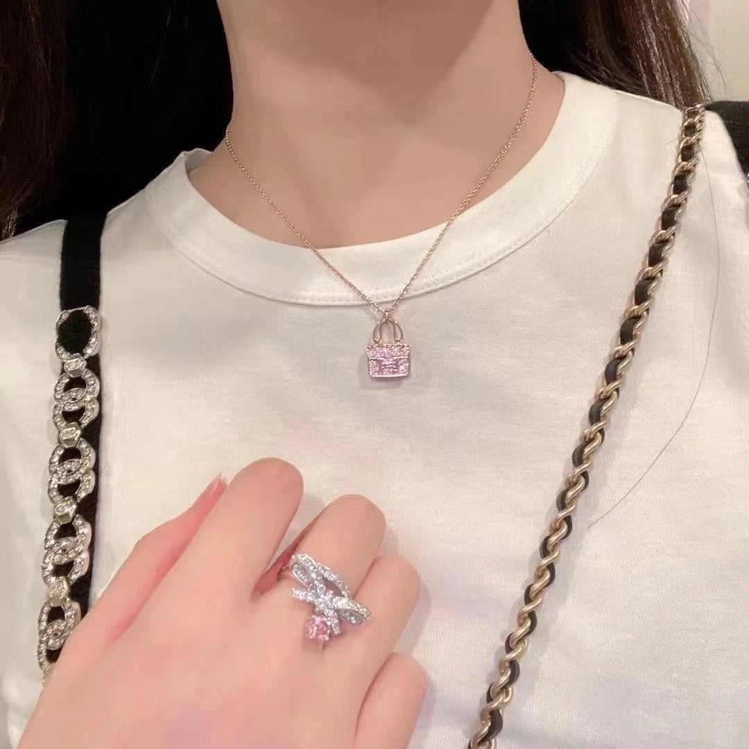 ¡®Aura Jewels¡¯CONSTANCE PEDANT PURPLE DIAMOND NECKLACE