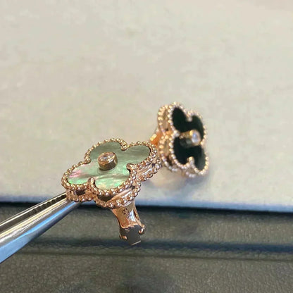 ¡®Aura Jewels¡¯CLOVER MEDIUM 1 MOTIFS GRAY MOP  DIAMOND EARRINGS