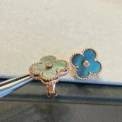 ¡®Aura Jewels¡¯CLOVER MEDIUM 1 MOTIFS GRAY MOP  DIAMOND EARRINGS