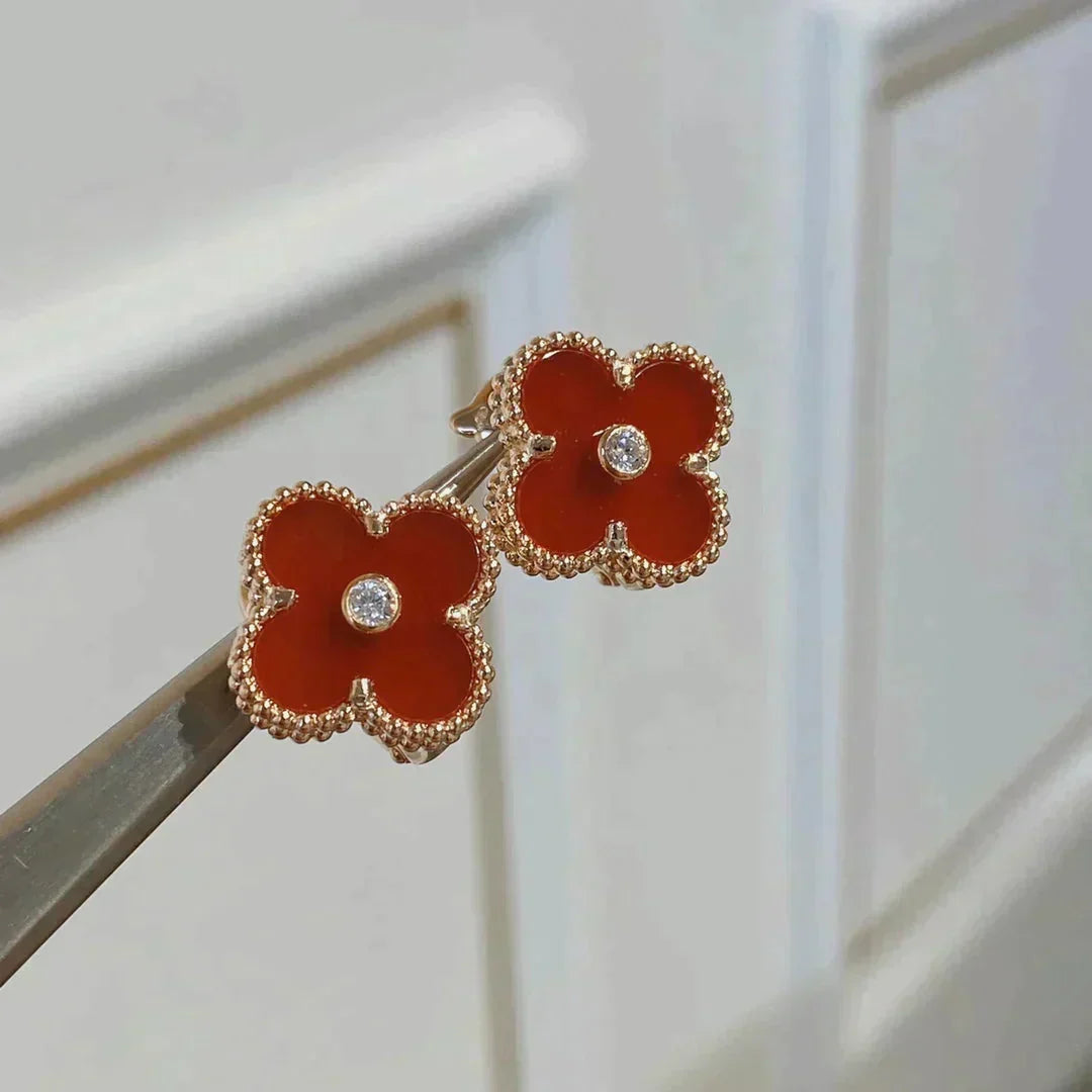 ¡®Aura Jewels¡¯CLOVER MEDIUM 1 MOTIFS CARNELIAN  DIAMOND earrings