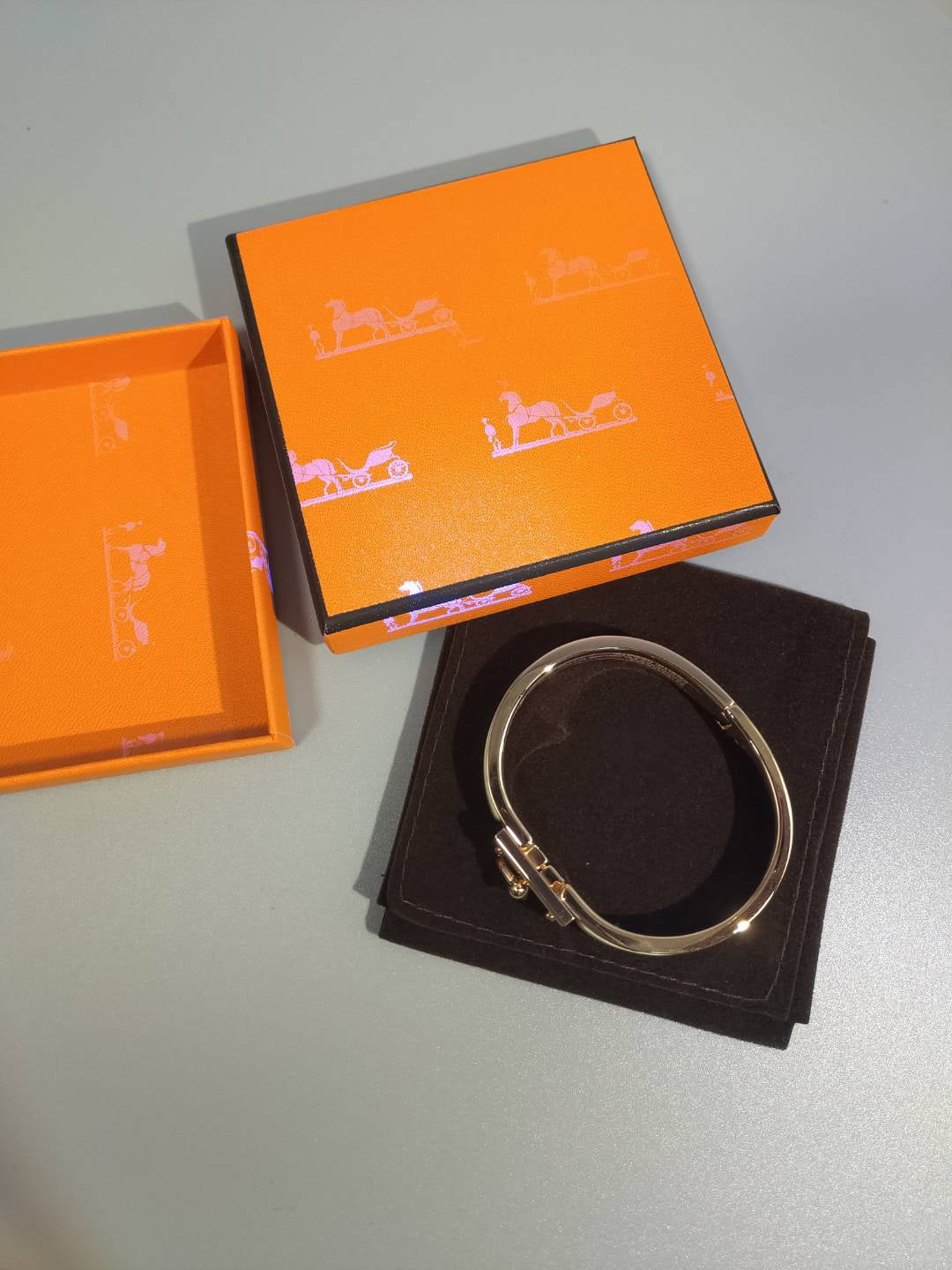 ¡®Aura Jewels¡¯H BRACELET PERU 12MM