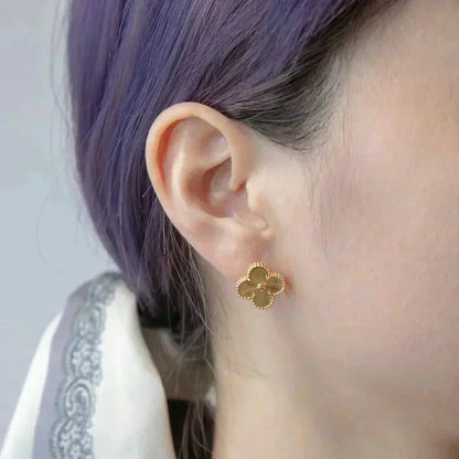 ¡®Aura Jewels¡¯CLOVER MEDIUM 1 MOTIFS LASER EARRINGS