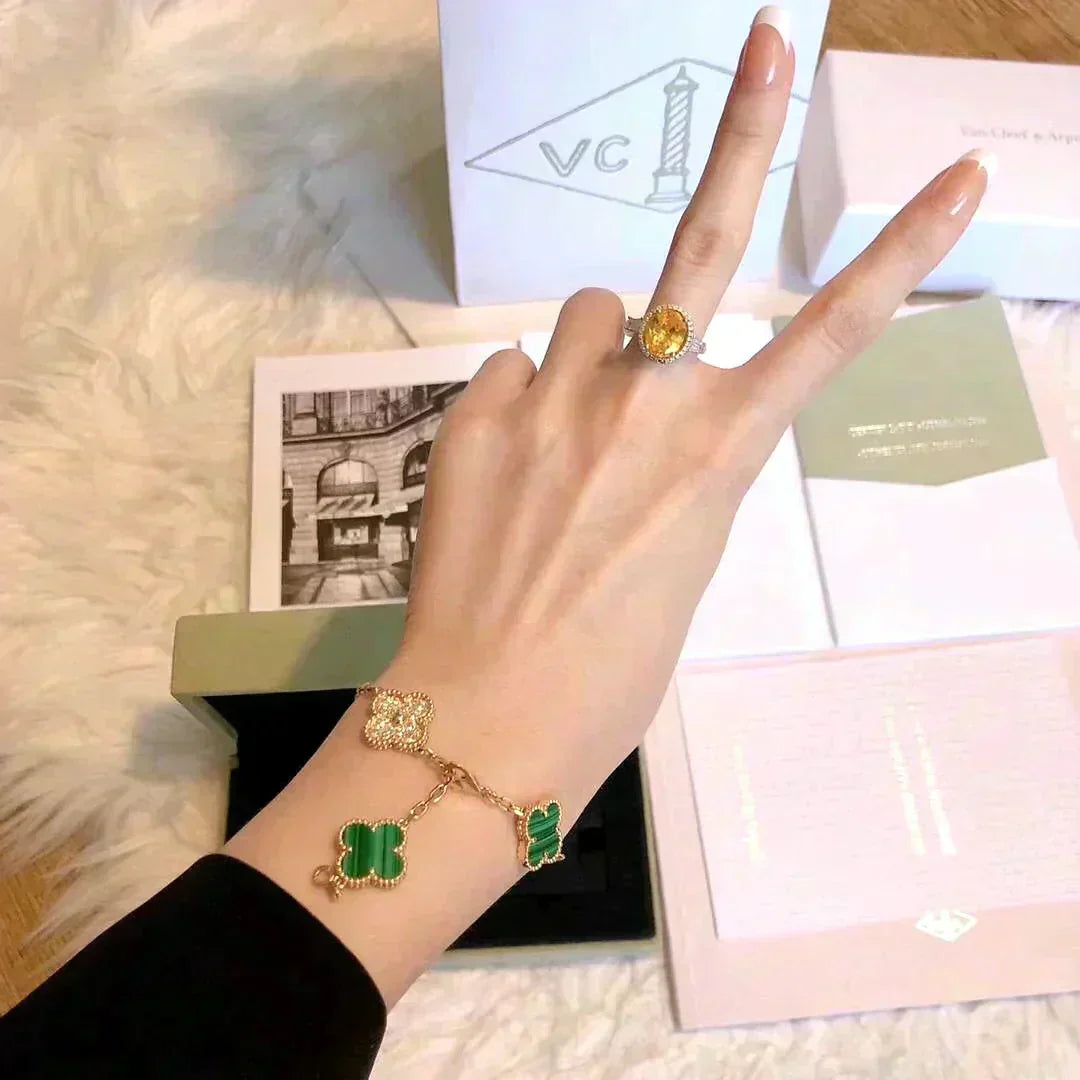 [Aura Jewels]New  CLOVER 5 MOTIF MALACHITE BRACELET COLLECTION