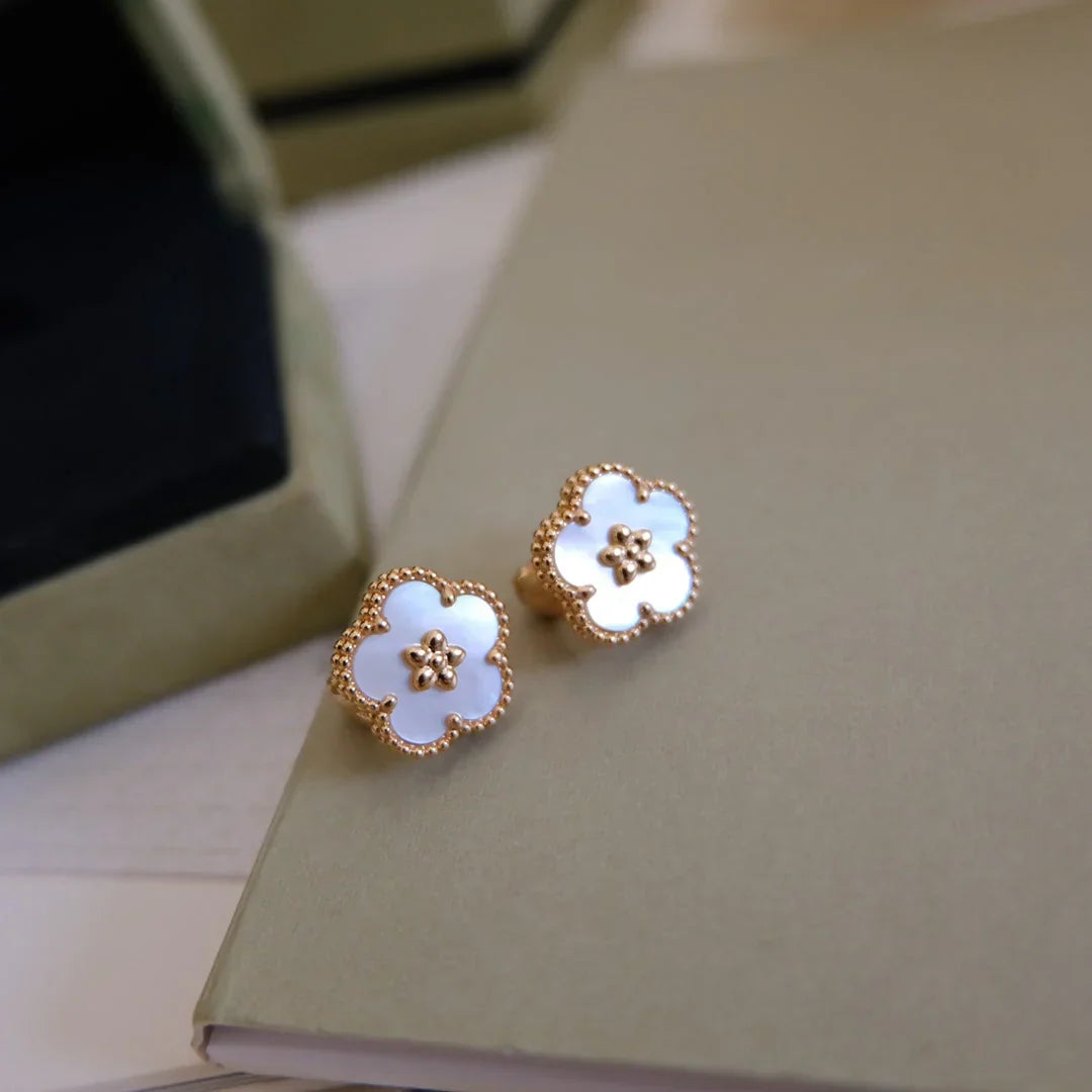 [Aura Jewels]LUCKY WHITE MOP EARRINGS
