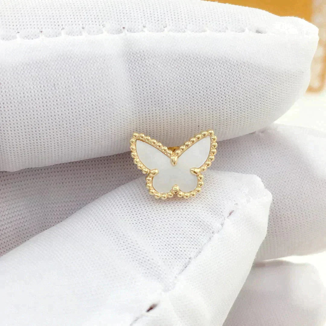 ¡®Aura Jewels¡¯SWEET BUTTERFLY MOP EARSTUDS