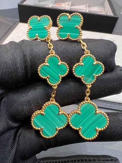¡®Aura Jewels¡¯CLOVER MALACHITE 3 MOTIFS GOLD