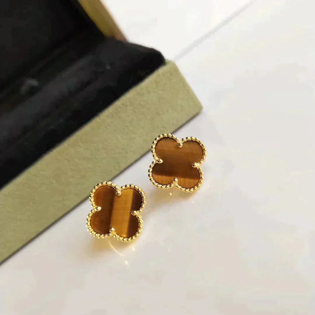 ¡®Aura Jewels¡¯CLOVER MEDIUM 1 MOTIFS TIGER EYE EARRINGS