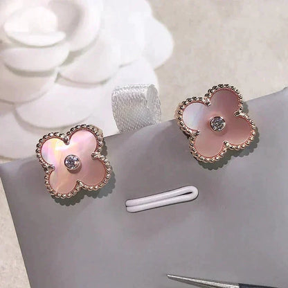 ¡®Aura Jewels¡¯CLOVER MEDIUM 1 MOTIFS  PINK MOP DIAMOND EARRINGS