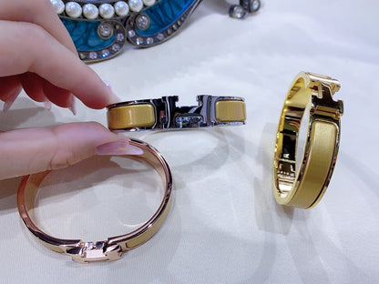 ¡®Aura Jewels¡¯H CHAMPAGNE BRACELET