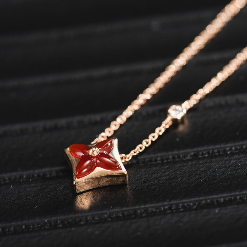 ¡®Aura Jewels¡¯STAR NECKLACE PINK GOLD 1 DIAMOND