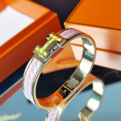 ¡®Aura Jewels¡¯H HORSE BRACELET 12MM