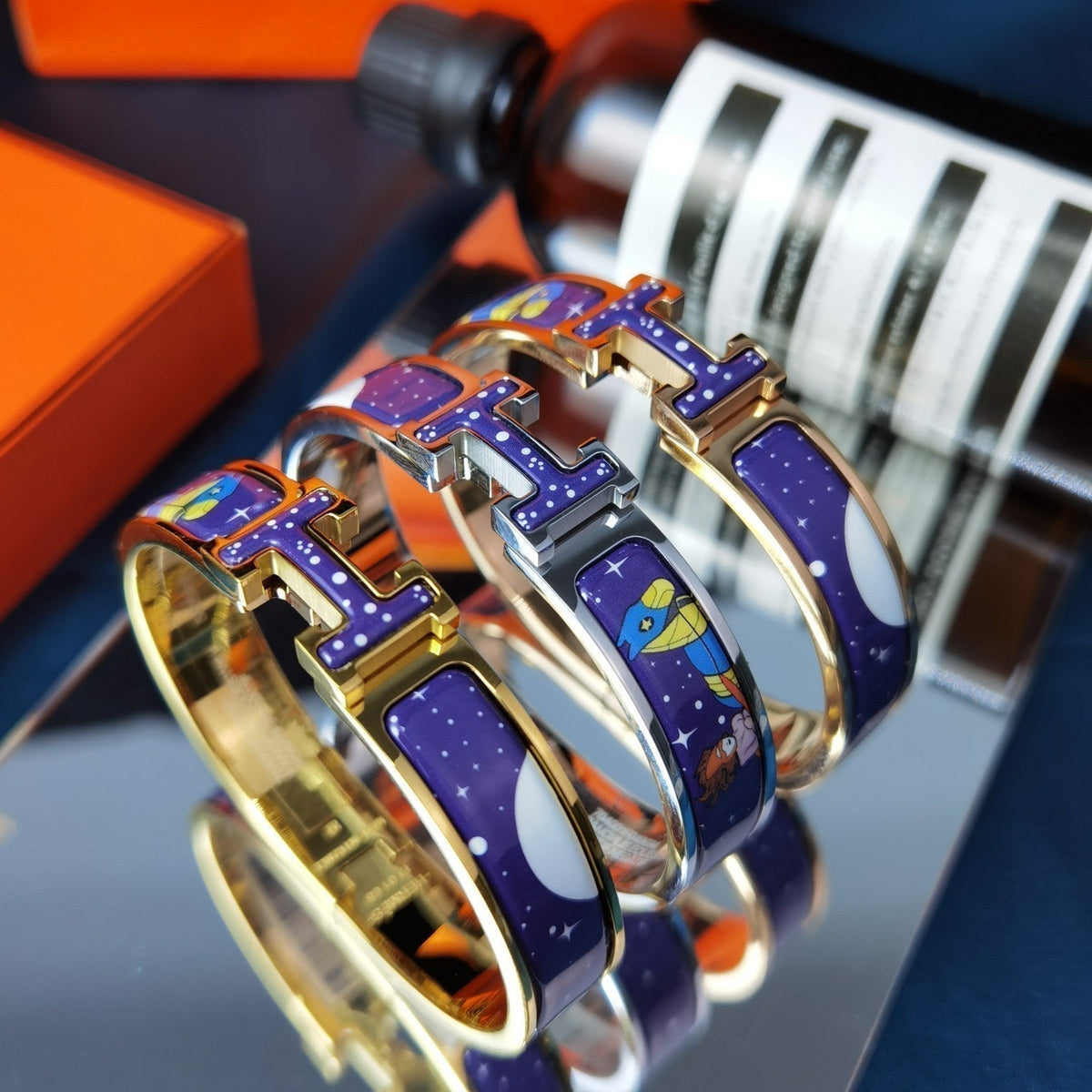 ¡®Aura Jewels¡¯H STAR AND MOON BRACELET 12MM
