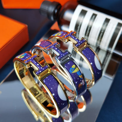 ¡®Aura Jewels¡¯H STAR AND MOON BRACELET 12MM