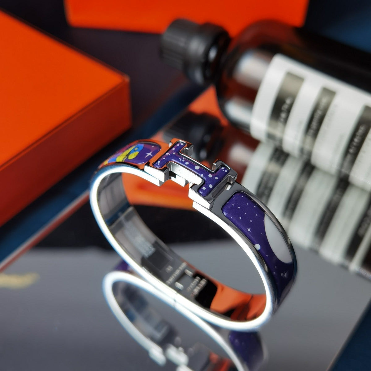 ¡®Aura Jewels¡¯H STAR AND MOON BRACELET 12MM