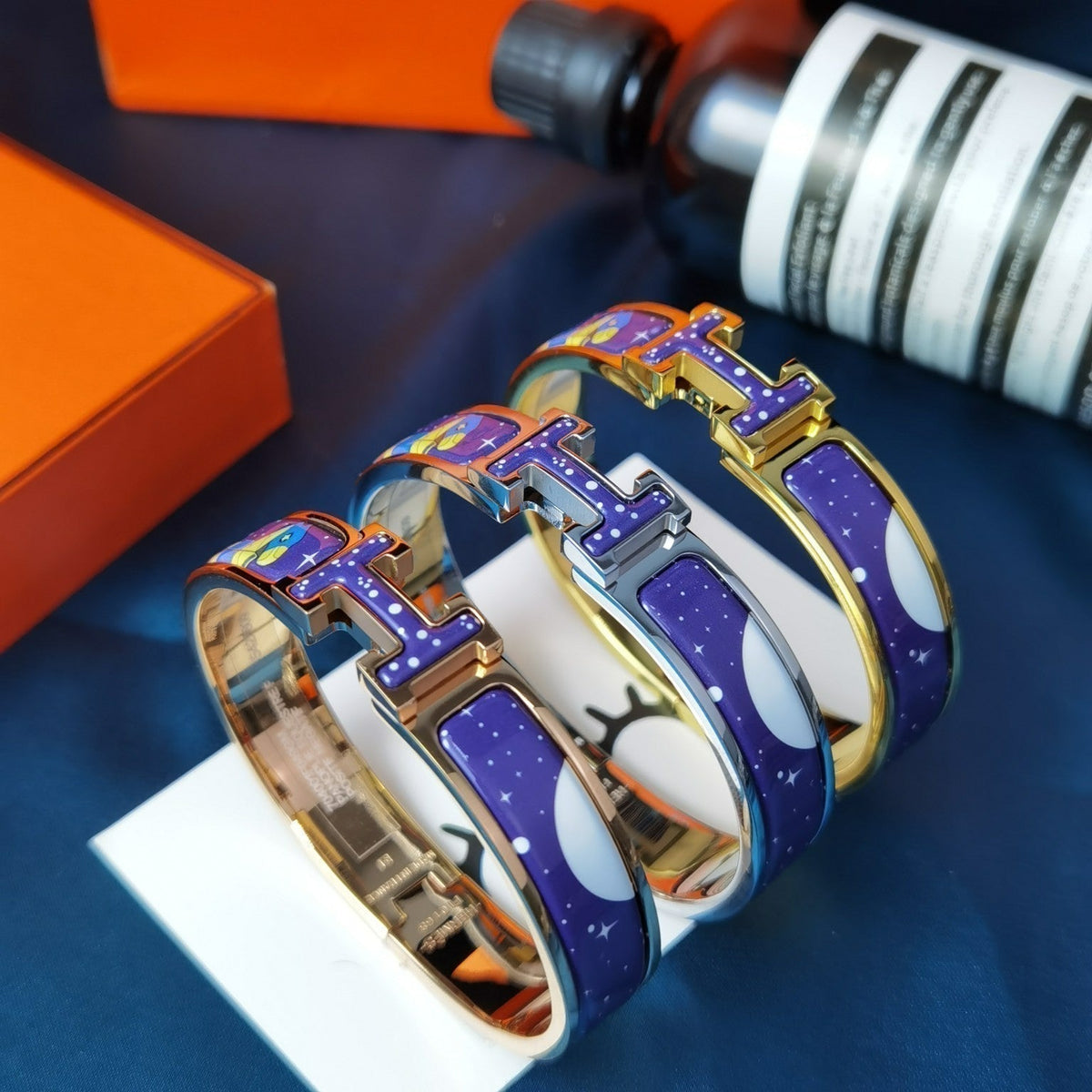 ¡®Aura Jewels¡¯H STAR AND MOON BRACELET 12MM