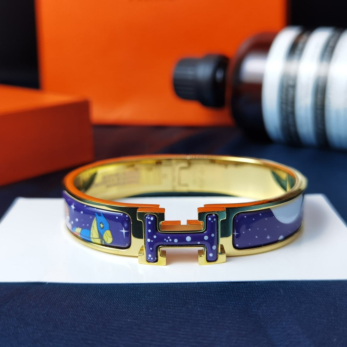 ¡®Aura Jewels¡¯H STAR AND MOON BRACELET 12MM