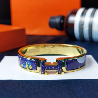 ¡®Aura Jewels¡¯H STAR AND MOON BRACELET 12MM