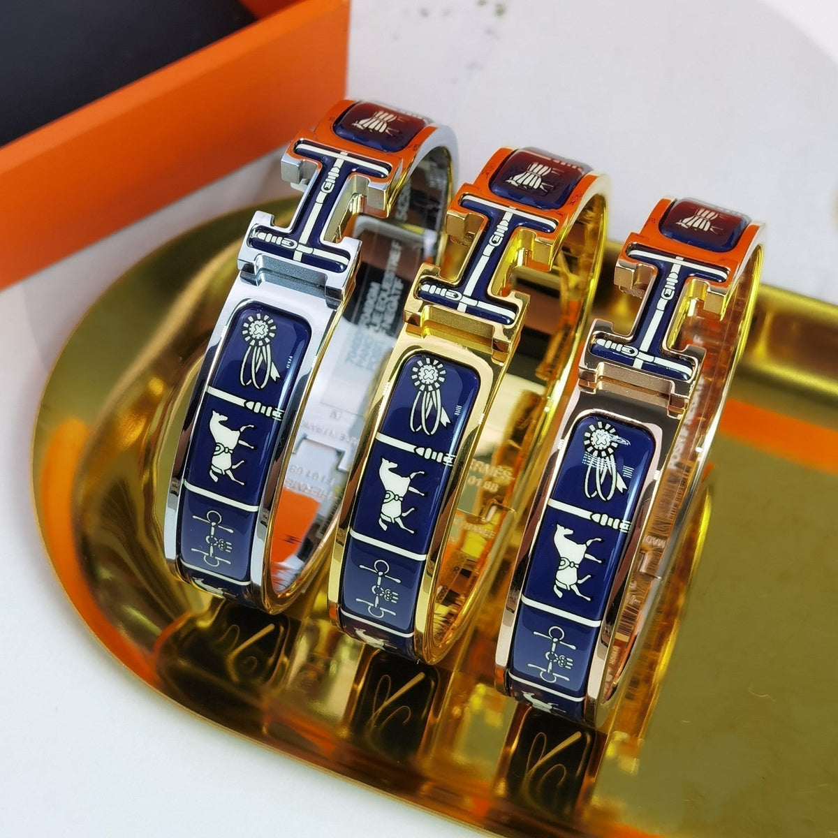 ¡®Aura Jewels¡¯H COUVERTURES DARK BLUE BRACELET