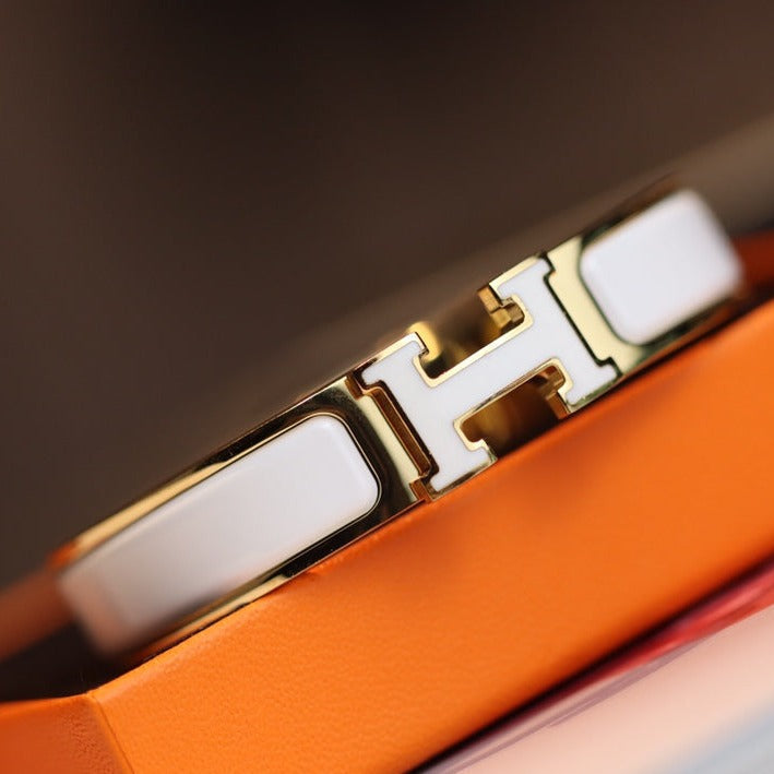 ¡®Aura Jewels¡¯H BRACELET 12MM GOLD