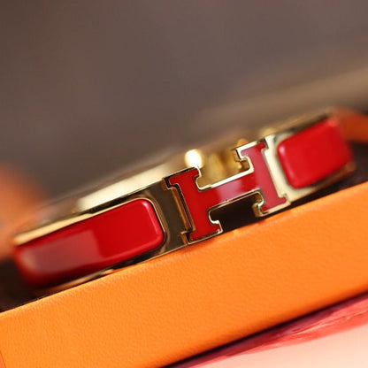 ¡®Aura Jewels¡¯H BRACELET 12MM GOLD