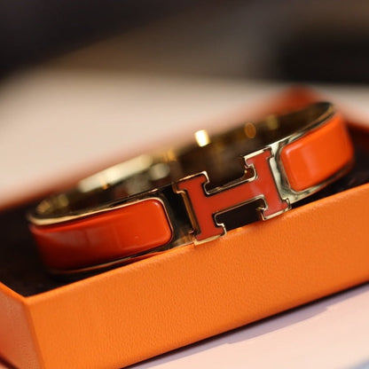 ¡®Aura Jewels¡¯H BRACELET 12MM GOLD