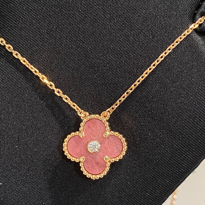 ¡®Aura Jewels¡¯CLOVER 15MM DIAMOND RHODONITE NECKLACE