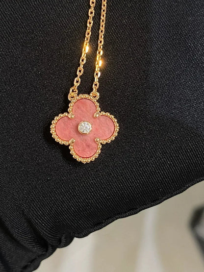 ¡®Aura Jewels¡¯CLOVER 15MM DIAMOND RHODONITE NECKLACE