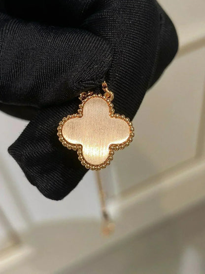 ¡®Aura Jewels¡¯CLOVER 15MM DIAMOND RHODONITE NECKLACE