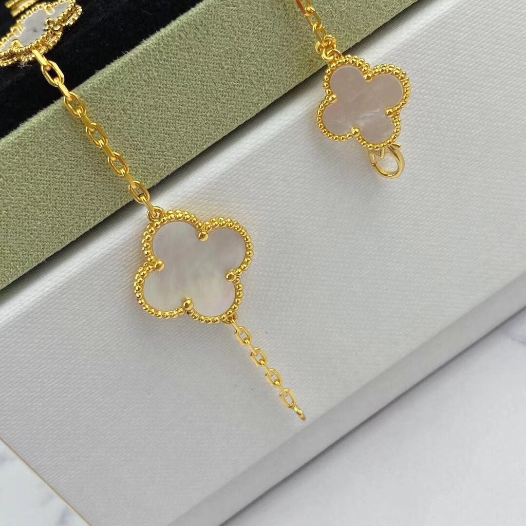 ¡®Aura Jewels¡¯MAGIC CLOVER MOP GOLD BRACELET 5 MOTIFS