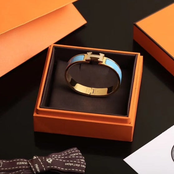 ¡®Aura Jewels¡¯H CLOUD BLUE BRACELET GOLD DIAMOND